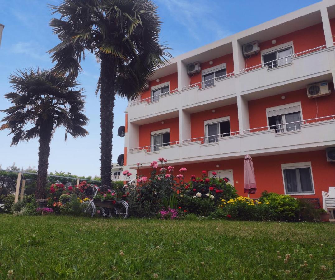 Robi Apartments Ulcinj Exterior photo